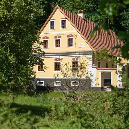Country house Selske Staveni Melchior Haeusler