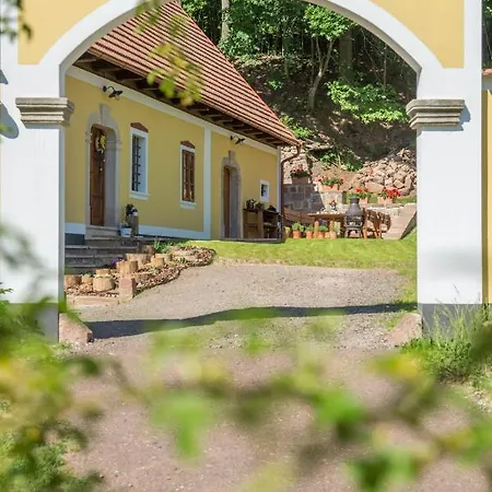 Selske Staveni Melchior Haeusler Sonov